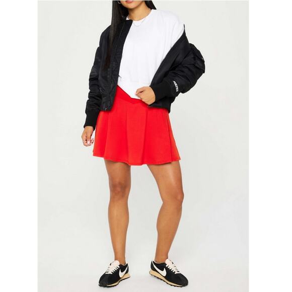 Fabletics Women's Heated Red Crossover Flounce Classic Mini Skirt Size S - Picture 11 of 11